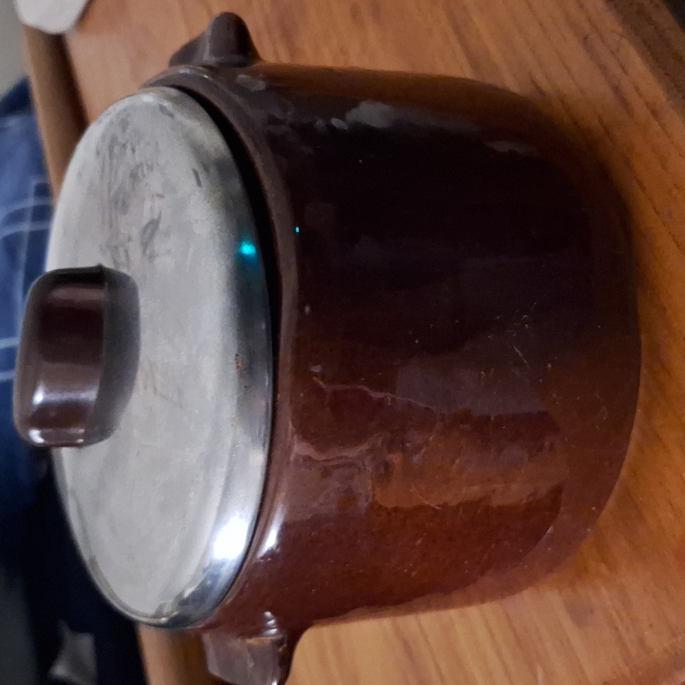 West Bend ceramic bean pot